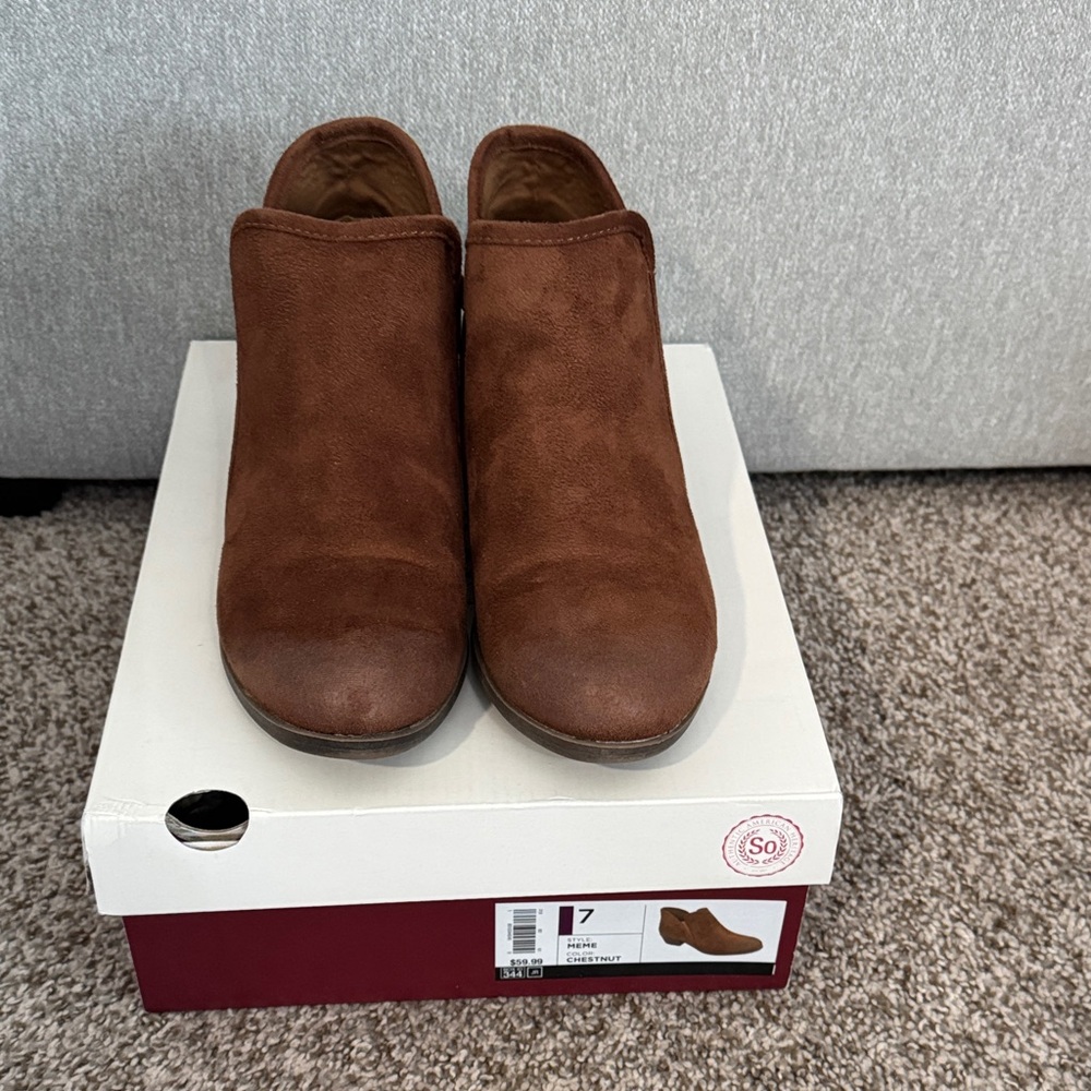 Women’s booties